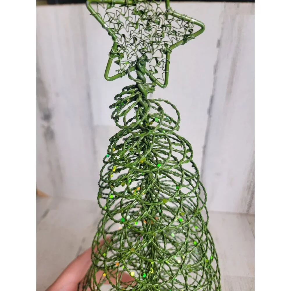 Pier 1 Imports metal wire Xmas star tree decor‎